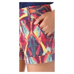 Alice & Olivia Cady Cuff short